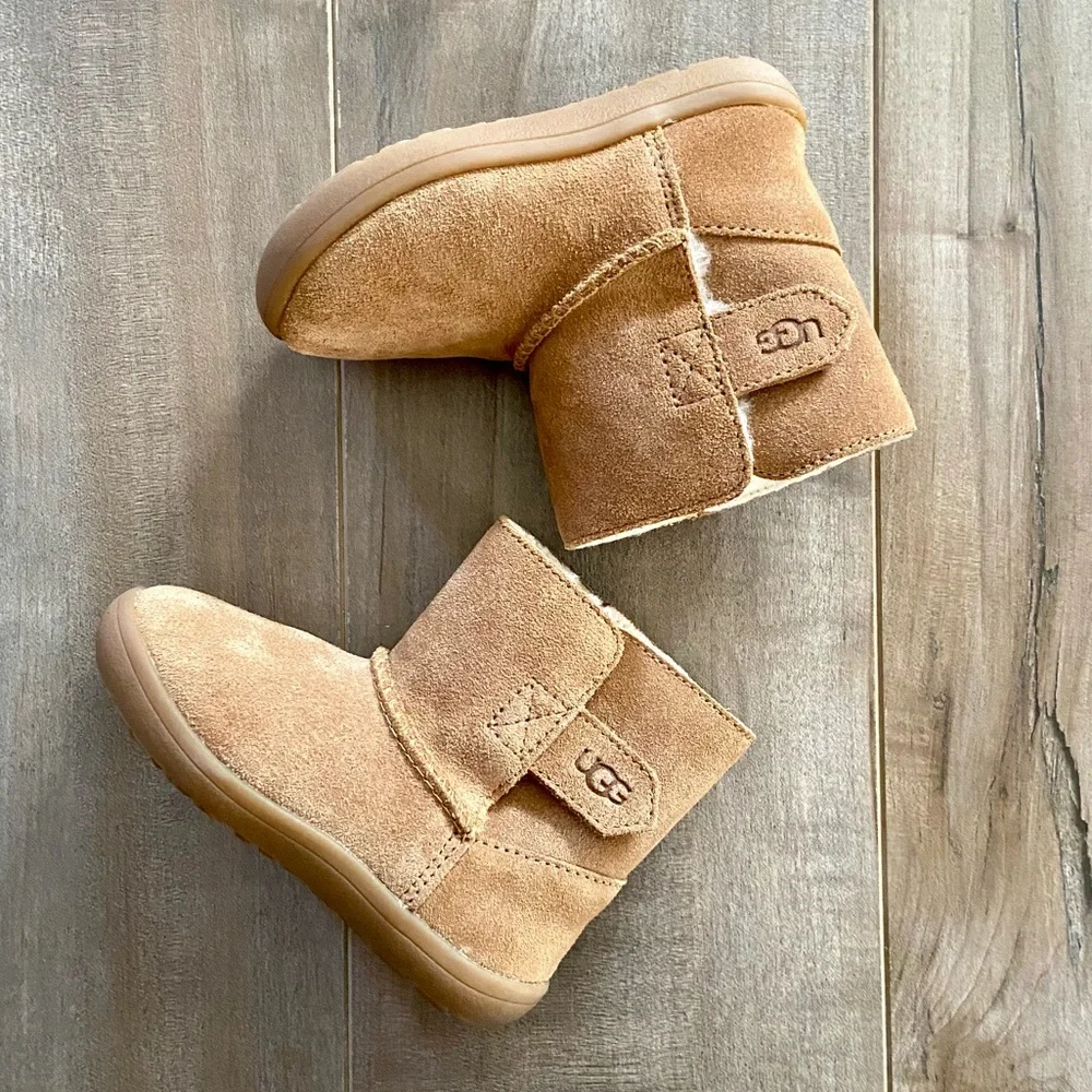 UGG Keelan Il Booties in Chestnut